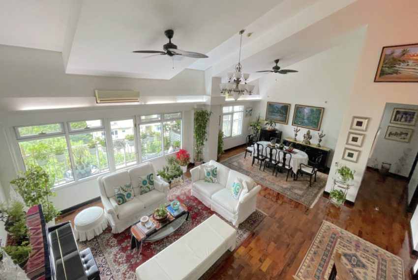 Screenshot_20251109_222132_Top Realty