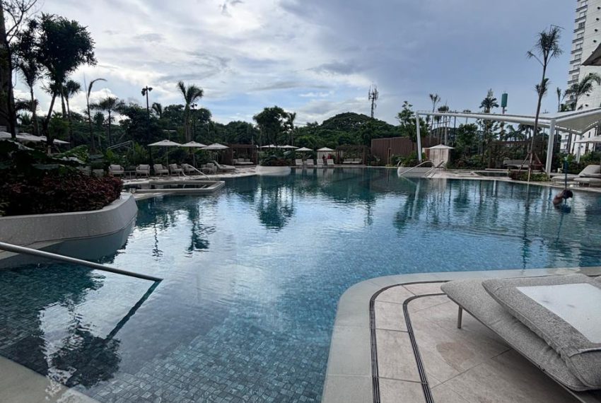 whatsapp-image-2025-10-08-at-154854-134e8ac4-20251008045452