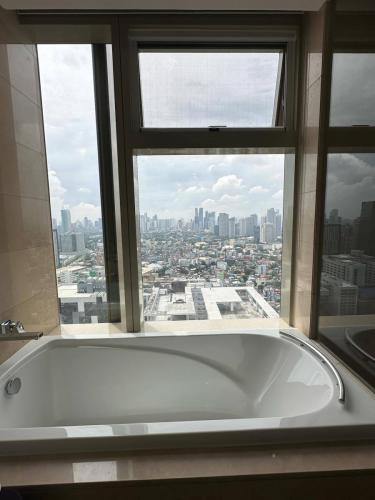 Grand Hyatt Condo  BGC